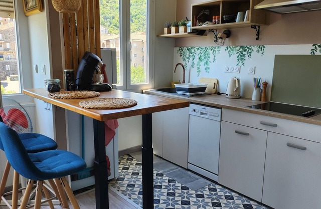 Charmant Appartement Tout Équipé Avec Vue Magnifique