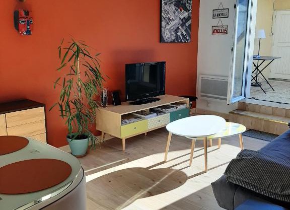 CHARMANT APPARTEMENT CENTRE VILLE LE RONSARD