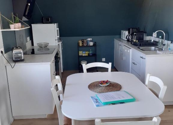 CHARMANT APPARTEMENT à 150 M des THERMES et du CENTRE VILLE