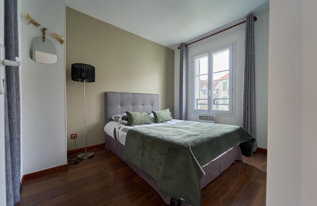 Charmant Duplex 2 chambres pour 6 personnes - 10 min Disneyland - Free Parking