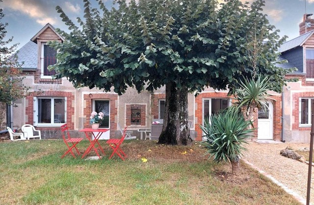 Charmant gîte au cœur de Saint-Christophe, 6 pers, tout confort, Wi-Fi gratuit, proche châteaux et nature - FR-1-581-116