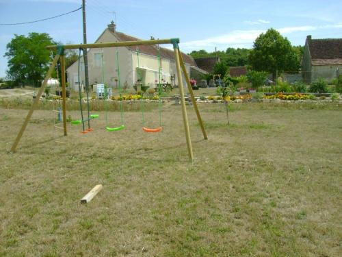 Charmant Gîte en Touraine, Jardin Privatif, 3 Chambres - FR-1-381-121