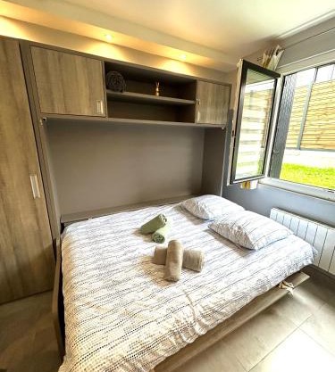 Charmant studio Créteil proche Paris, Disneyland, hôpitaux, aéroports