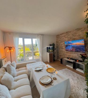 Charmant T3 avec clim et parking gratuit