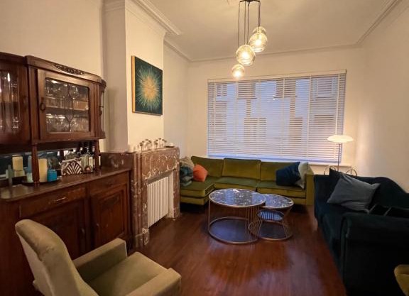 Charmante Art Deco rijwoning