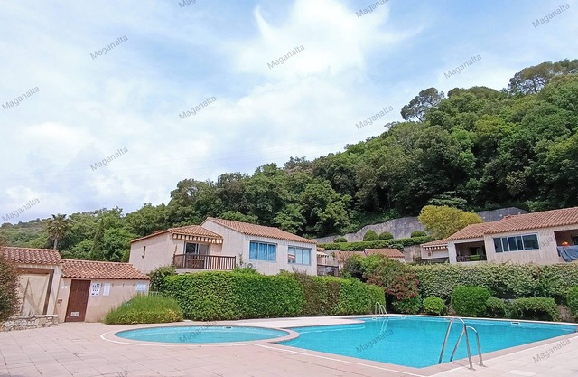 Charmante Petite Maison