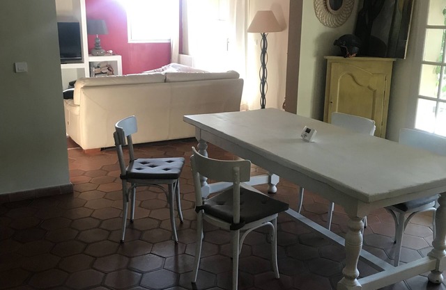 Charmante Villa au Calme Avec Jardin Arboré