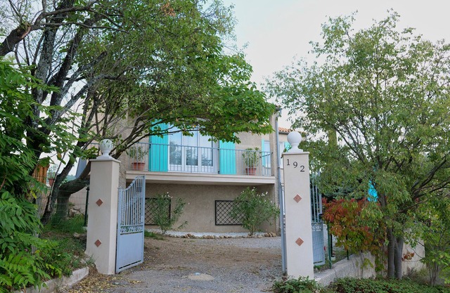 Charmante Villa Lamoureuse Avec Piscine Privée et Jolies Vues