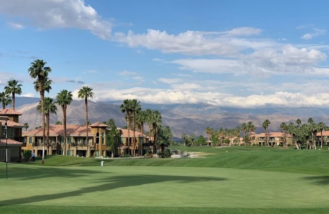 Charming 1-bedroom villa in Palm Desert with fitness room, AC