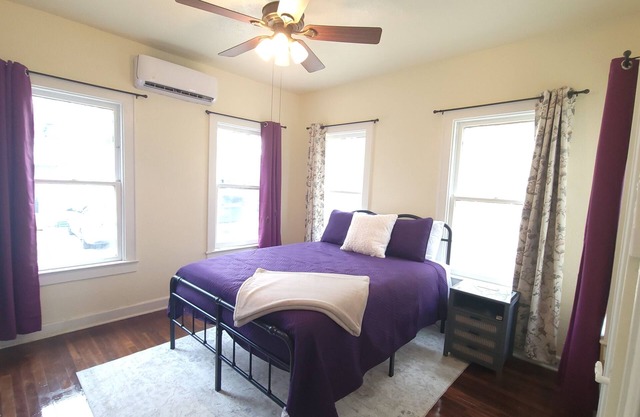 Charming 1-bedroom apartment, WiFi, AC, 5 minutes to Downtown San Antonio