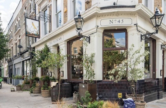 Charming 2 Bed Cottage with Romantic Loft