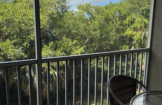 Charming 2-BR condo in Pelican Landing gated community in Bonita Springs, FL.