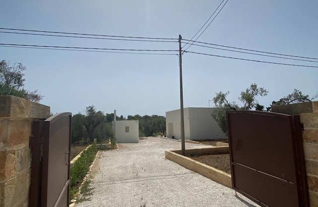 Charming 2-bedroom house in pleasant Torre San Giovanni with AC