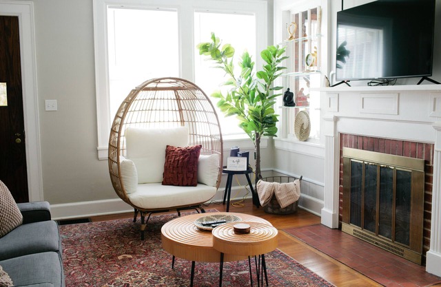 Charming 2BR | Pet Friendly & Fenced Yard