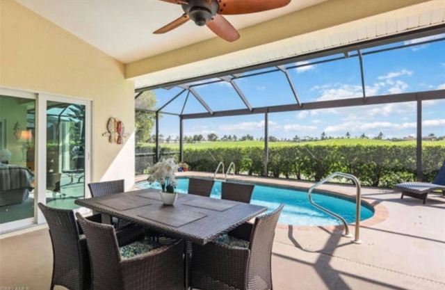 Charming 3-bdrm golf villa with private pool in Falcons Glen, Lely Resort Naples