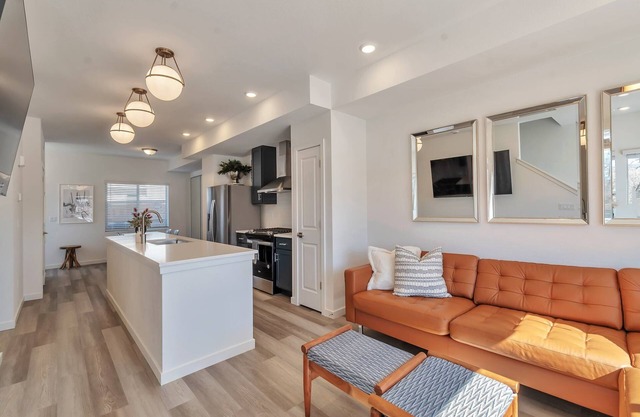 Charming 3-bedroom, 4 Bath Townhome in Arvada, CO
