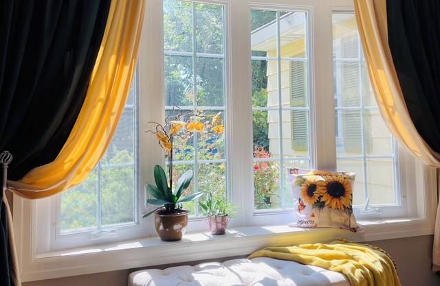Charming 3-bedroom estate in Downtown Princeton with Free Parking