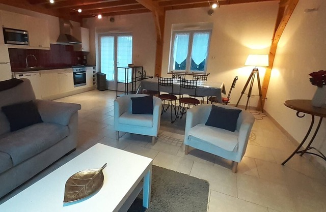 Charming 3 bedroom gite with SPA in the heart of Touraine