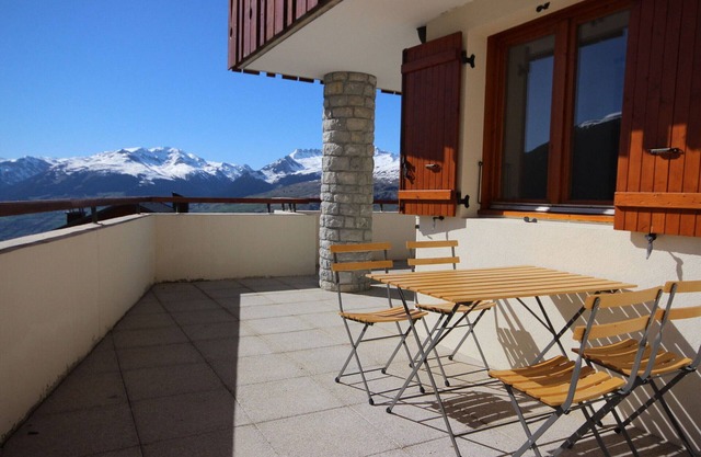 Charming 3-Room Apartment for 7 in Quiet Vallandry, Close to Slopes