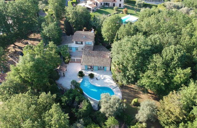 Charming 5-Bedroom Villa with Sea View, Garden & Pool – Côte d’Azur Escape