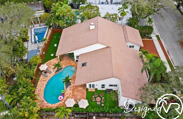 Charming 9BR New-Build Home w/Heated Pool & Games