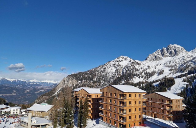 Charming apartment right on the piste