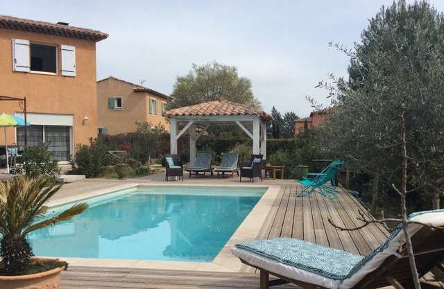 CHARMING APARTMENT WITH SWIMMING POOL MONTFORT SUR ARGENS
