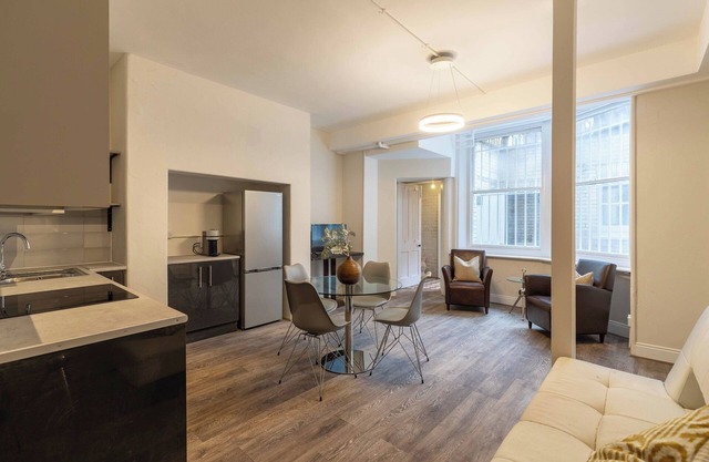 Charming apartment in Knightsbridge