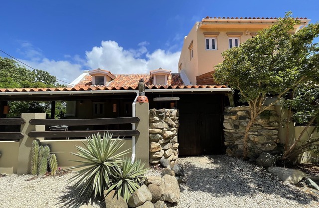 Charming Aruban house