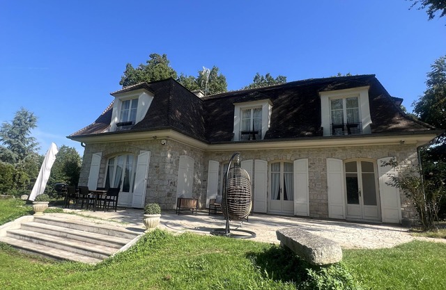 Charming Barbizon Villa