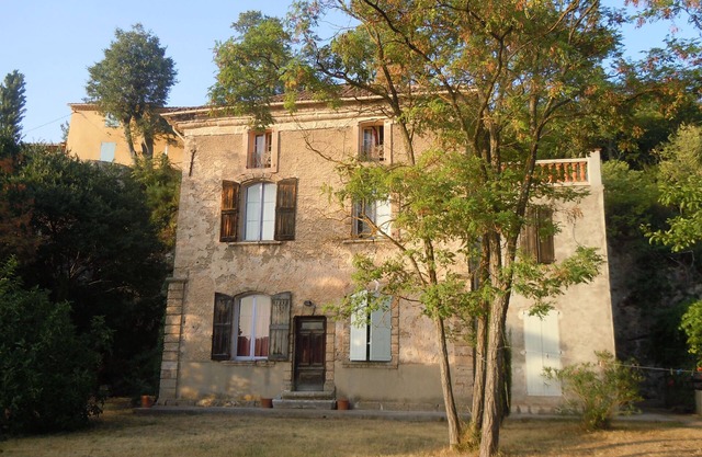 Charming Bastide XVIII in the heart of Provence