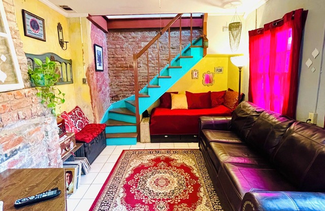 Charming Boho Back House in the heart of the Marigny Triangle!