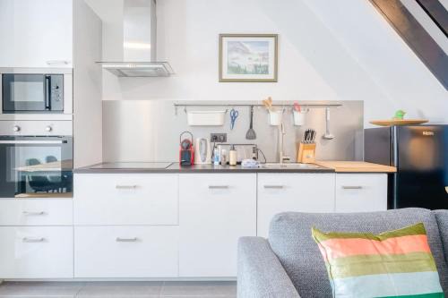 Charming & Central Stay with Terrace