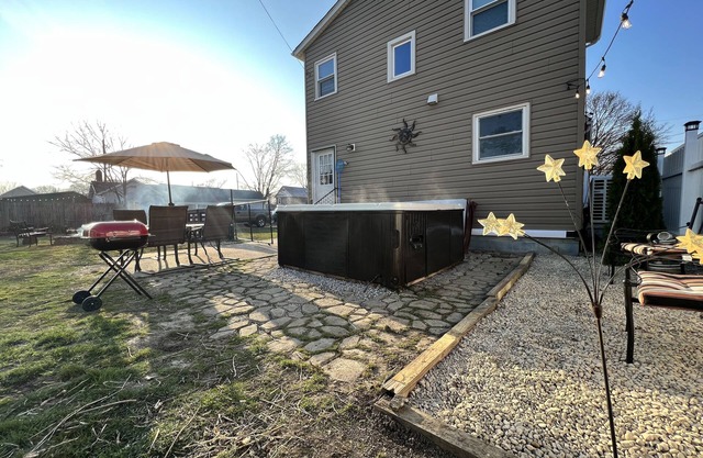 Charming centrally located cottage near Cedar Point and down