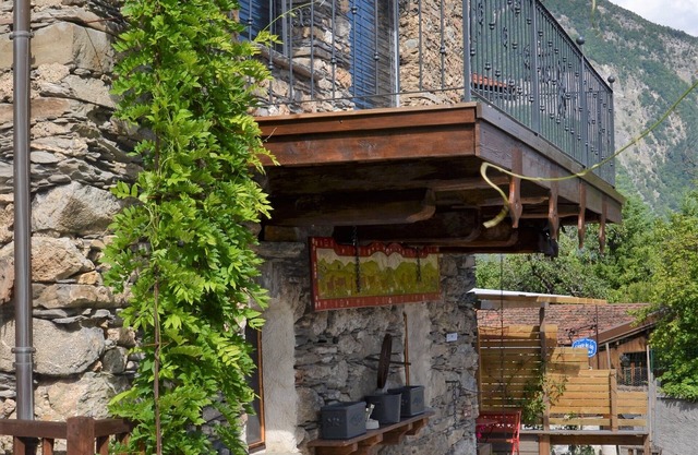 Charming cottage L'écurie des clefs in the mountains