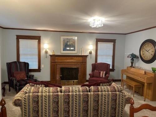 Charming Country Retreat