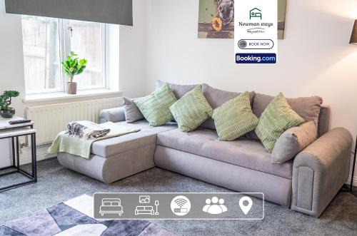 Charming Entire House By Newman Stays Short Lets & Serviced Accommodation Bingham With Free WiFi, Smart TV & Great Location