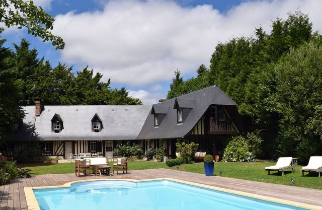Charming farmhouse with swimming pool in Normandy - Couple room "Sissi"