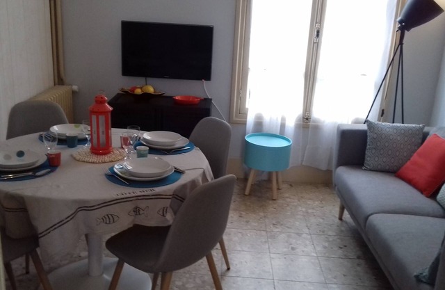 Charming fisherman's house in town, heart of Trouville-sur-Mer, ideal family