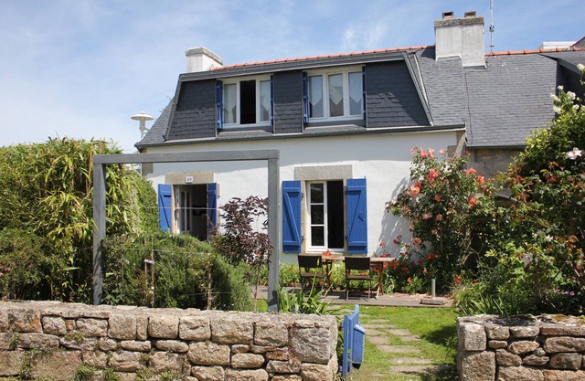 Charming fisherman's house in the heart of the port of Sainte-Marine