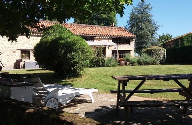 Charming cottage Lavenders with Pool, South of Périgord