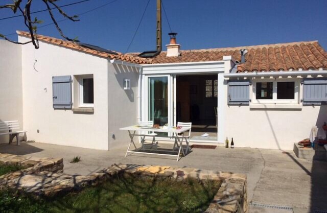 Charming house with terrace and small garden in a quiet, unspoilt location.