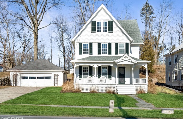 Charming Historic Home w/Luxury Amenities