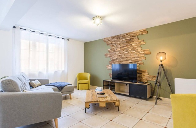 Charming house in Carentan with wifi and nearby parking