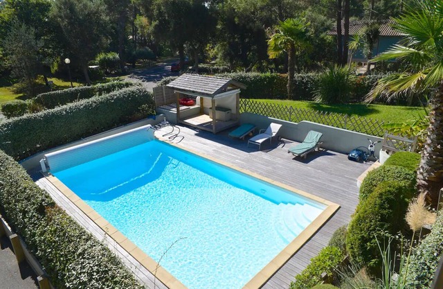 charming house ideally situated in golf