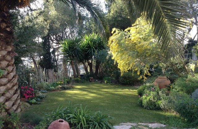 CHARMING HOUSE IDEALLY LOCATED IN HAUT SAINT CLAIR