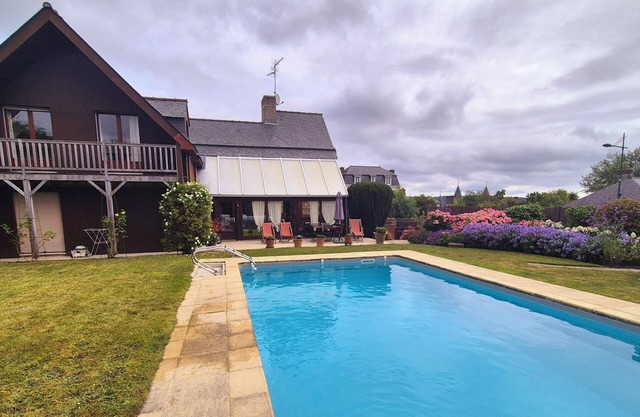 Charming house with heated pool