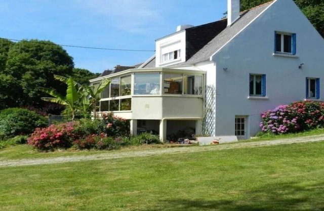 Charming house with a beautiful sea view