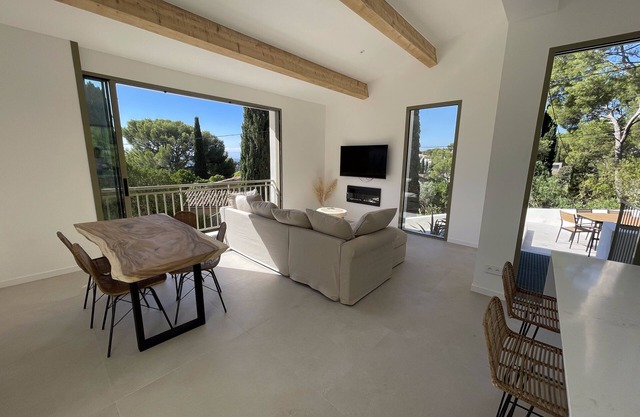 Charming little villa with jacuzzi in Cassis