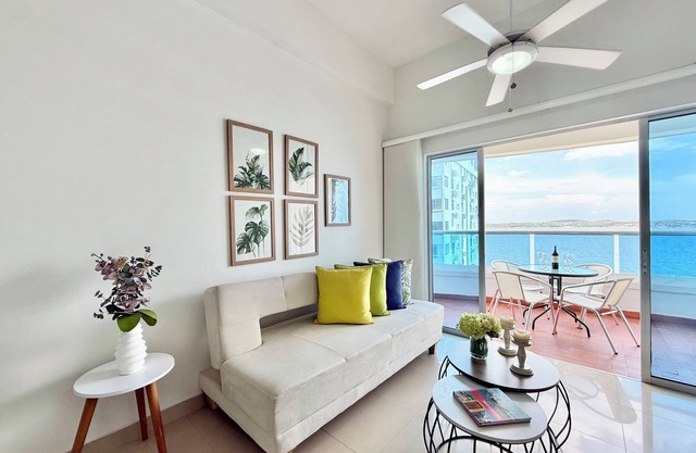 Charming Lovely view Beach Pool 901